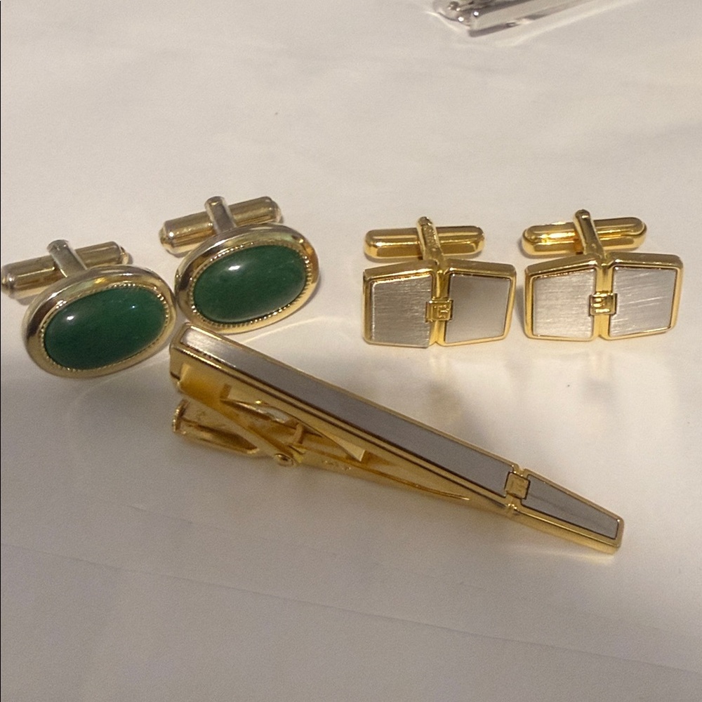Pierre Dumas Gold Plated and German Silver Cufflinks set with hard case / box